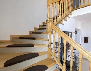 Casa de inchiriat, 6 camere, 650 mp teren,  zona de case, Buna Ziua