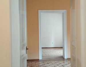 House 8 rooms for rent in Cluj-napoca, zone Centru