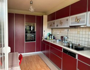 Apartment 4 rooms for rent in Cluj-napoca, zone Intre Lacuri