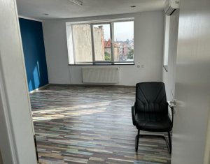 Bureau à louer dans Cluj-napoca, zone Centru