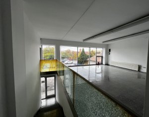 Espace Commercial à louer dans Cluj-napoca, zone Marasti