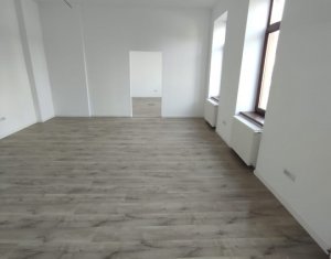 Spatiu birouri, 2 camere, zona Parcul Central