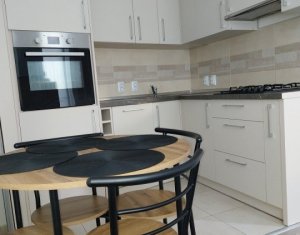 House 3 rooms for rent in Cluj-napoca