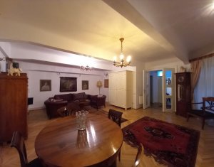 Apartment 3 rooms for rent in Cluj-napoca, zone Centru