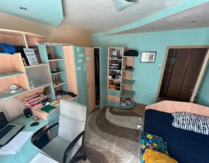 Apartment 3 rooms for rent in Cluj-napoca, zone Manastur