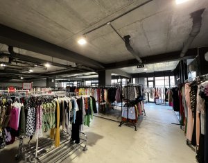 Espace Commercial à louer dans Cluj-napoca, zone Marasti