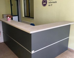 Bureau à louer dans Cluj-napoca, zone Centru