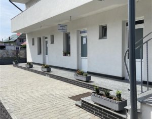 Commercial space for rent in Floresti