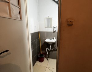 Espace Commercial à louer dans Cluj-napoca, zone Marasti