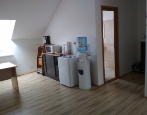 Bureau à louer dans Cluj-napoca, zone Zorilor