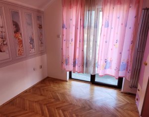 House 4 rooms for rent in Turda, zone Centru