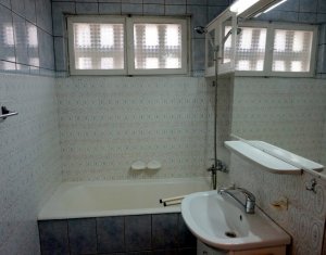 Appartement 3 chambres à louer dans Cluj-napoca, zone Gheorgheni