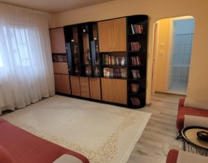 Apartment 3 rooms for rent in Cluj-napoca, zone Manastur