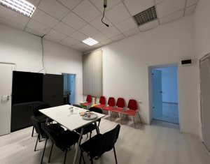 Birouri 50mp ultracentral, imobil modern cu lift, str. Regele Ferdinand 
