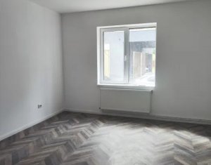 House 7 rooms for rent in Cluj-napoca, zone Centru