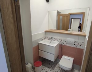 Spatiu pentru birouri, 75 mp, 3 incaperi, zona P-ta Mihai Viteazul