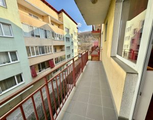 Apartament 3 camere, situat in Manastur , zona strazii Hameiului 