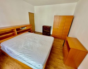 Appartement 3 chambres à louer dans Cluj-napoca, zone Manastur