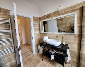 Appartement 3 chambres à louer dans Cluj-napoca, zone Centru