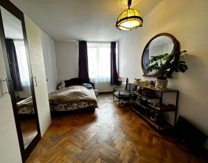 Apartament 3 camere, la casa, zona strazii Anton Pann