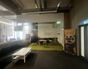 Inchiriere birouri 230mp, mobilat, office building clasa A, Zona Farmec