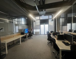 Inchiriere birouri 230mp, mobilat, office building clasa A, Zona Farmec