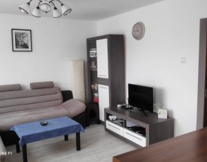 apartament 3 camere decomandate, 70mp, parcare, zona bazei sportive La Terenuri