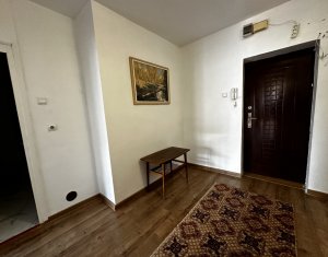 Apartament 1 camera, decomandat, confort sporit, 37 mp, etaj 3/8, Gheorgheni 