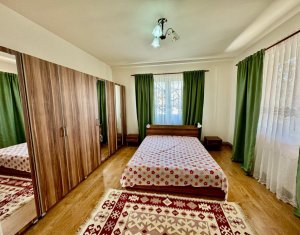 House 3 rooms for rent in Floresti