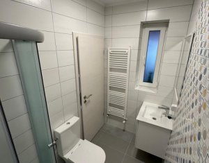 Maison 7 chambres à louer dans Cluj-napoca, zone Dambul Rotund