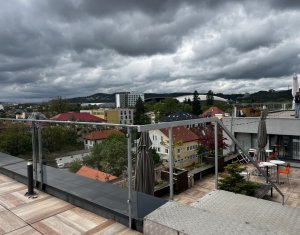 Bureau à louer dans Cluj-napoca, zone Centru