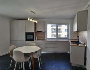 Appartement 3 chambres à louer dans Cluj-napoca, zone Dambul Rotund