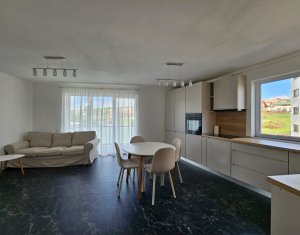Appartement 3 chambres à louer dans Cluj-napoca, zone Dambul Rotund