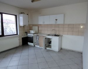 Ház 5 szobák kiadó on Cluj-napoca, Zóna Someseni