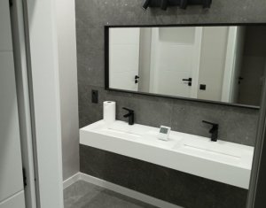 Espace Commercial à louer dans Cluj-napoca, zone Zorilor