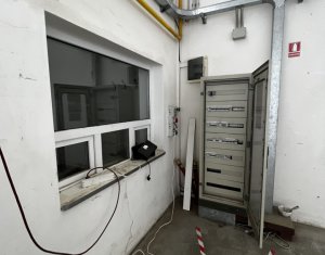 Depozit stradal zona Aeroport, acc TIR, trifazic, curte pavata 1500mp