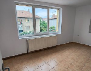 Spatiu birou cu 4 camere 114 mp, zona Garii