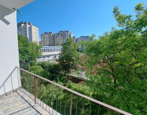 De inchiriat apartament cu 2 camere, zona BIG