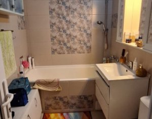 Inchiriere cota parte din locuinta, 1 camera in apartament cu 3 camere, Zorilor