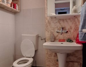 Inchiriere cota parte din locuinta, 1 camera in apartament cu 3 camere, Zorilor