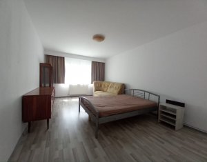 De inchiriat apartament cu 3 camere 2 bai Brates