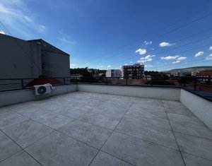 Birouri finisate 200mp cu terasa proprie 145mp, centru zona Bosch