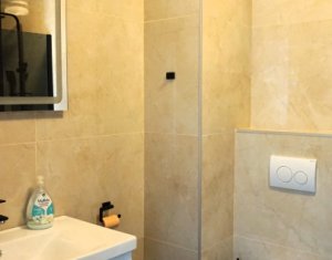 Apartament in West City Tower, cu priveliste, orientare sudica