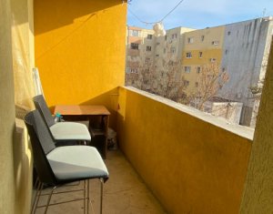 Apartament 4 camere, decomandat, situat in zona Gheorghe Dima!