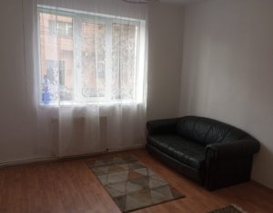 De inchiriat apartament de 2 camere Piata Mihai Viteazu