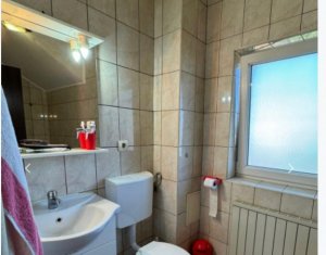 Apartment 3 rooms for rent in Floresti