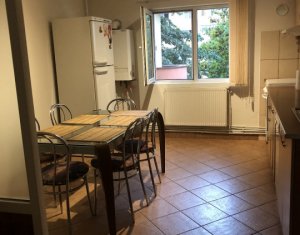 Inchiriere apartament 3 camere decomandate, Marasti, zona FSPAC
