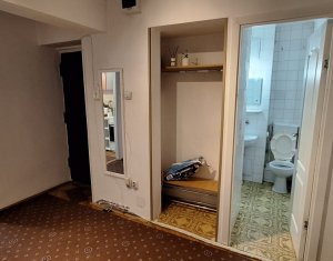 Appartement 3 chambres à louer dans Cluj-napoca, zone Centru