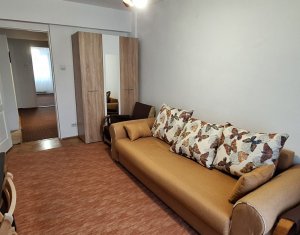 Appartement 3 chambres à louer dans Cluj-napoca, zone Centru