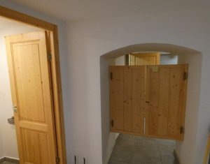 OPORTUNITATE INVESTITIE!     Spatiu comercial la subsol in zona centrală